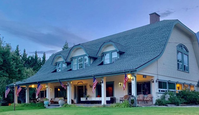 Mount Shasta Ranch Bed and Breakfast