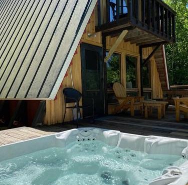 Mount Snow A Frame with Jacuzzi