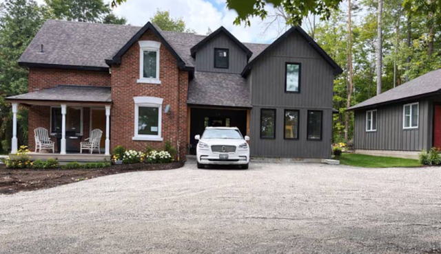 Mount St. Louis four season hideaway