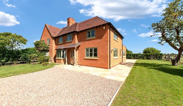 MOUNT VIEW, family friendly, with a garden in Broadway