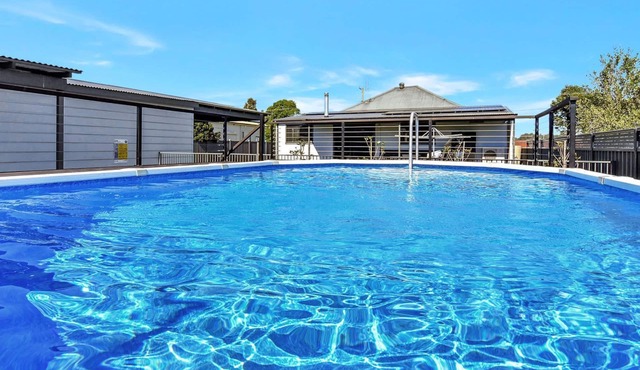 Mount View Vista with Private Pool