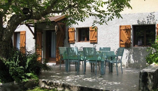 Mountain apartment: ski, hiking, thermal cures