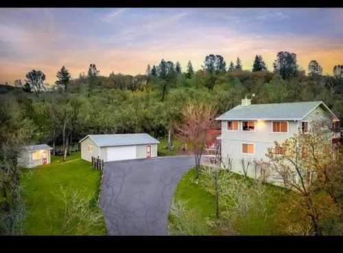 Mountain Bliss Ranch - Hot tub and River Trails