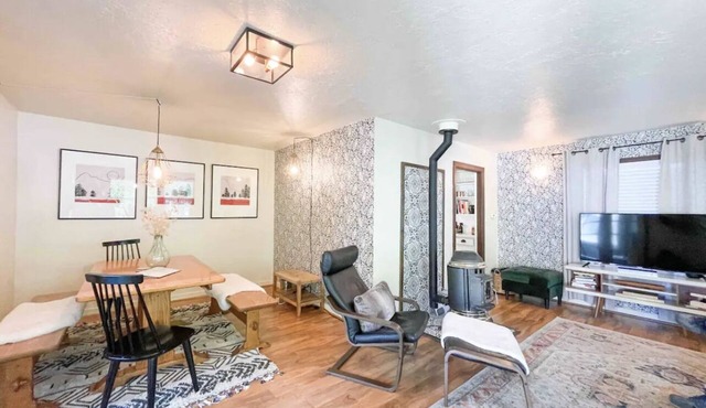 Mountain Bungalow Close to Waterfalls