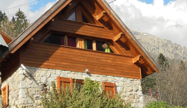 Mountain cabin above Lake Boréon