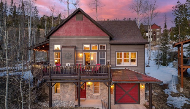 Mountain Cabin 120 I Private Hot Tub I Great Views I Bunk Room I Discounted Attractions