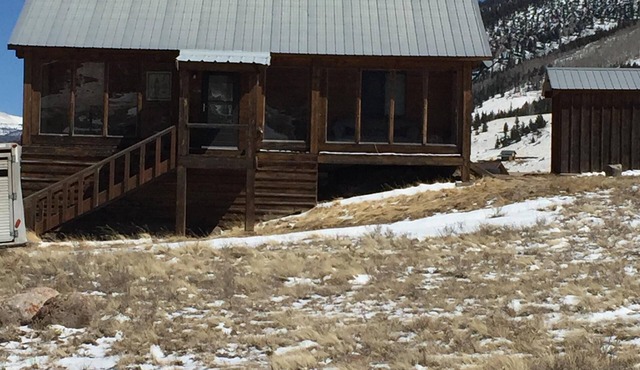 Mountain Cabin Located in Creede CO Area. Walking Distance From Rio Grand,