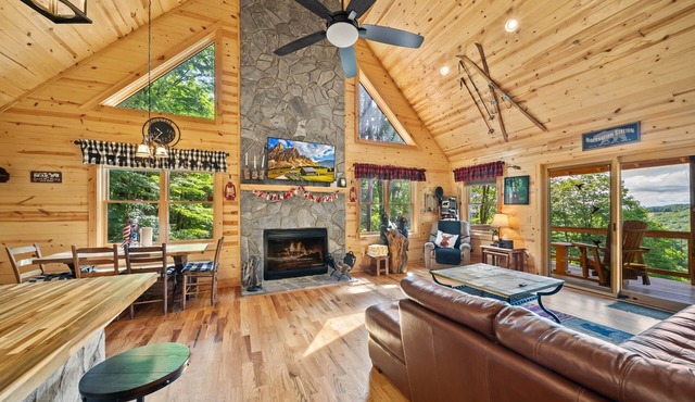 Mountain Cabin Near Boone