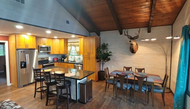 Mountain Cabin near Yosemite Free Parking WiFI