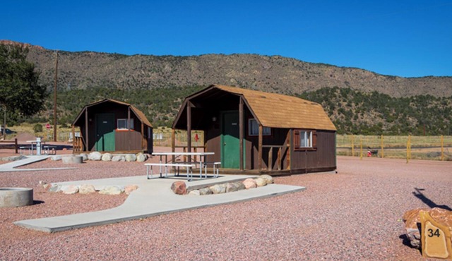 Mountain Cabin Stay | BBQ & Picnic Area | Near Royal Gorge Bridge & Park