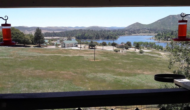 Mountain Cabin with Lake View in Cuyamaca State Park - Julian, CA