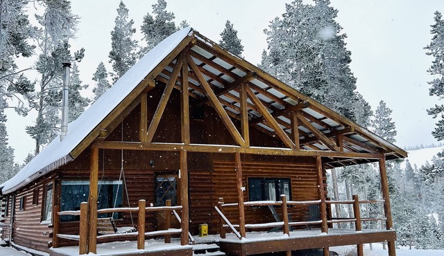 Mountain cabin with trail access and optional heated shop