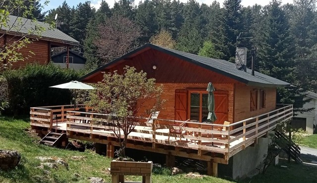 Mountain chalet 5 minutes from the ski slopes