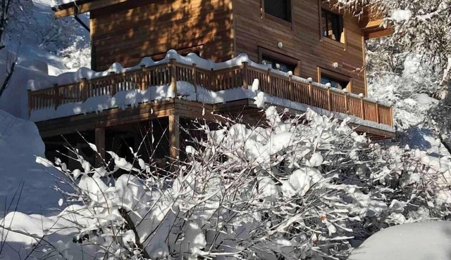 Mountain chalet near the ski lift at Praloup 1500 in the southern alps