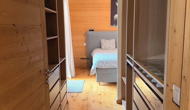 Mountain chalet overlooking Cordon near Combloux, Megeve and Chamonix