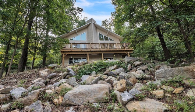 Mountain Chic Retreat by RedAwning