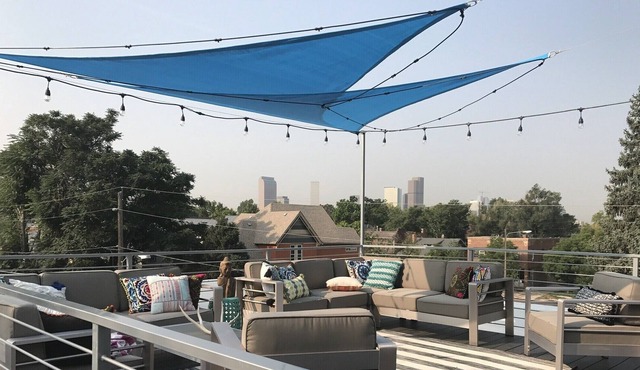 Mountain & City Views, Rooftop Patio, Pets Stay Free, On-Site 400sqft Gym Option