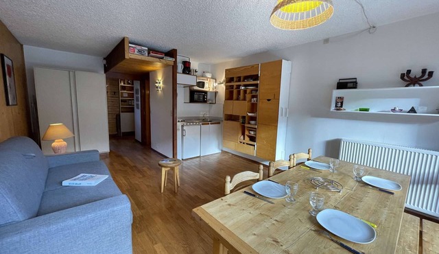 Mountain corner studio for 4, Chantemerle - Private parking