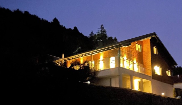 Mountain Cottage 5 Bed, 4 Bath, 2 En-suite, Indoor-Pool, Sauna, Jaccuzzi