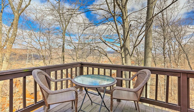 Mountain Creek Condo w/Grill: Walk to Lifts!