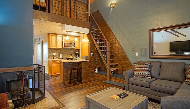 Mountain Crest 35 The Tree House at Snowshoe Superb And Comfy Sleeps 6
