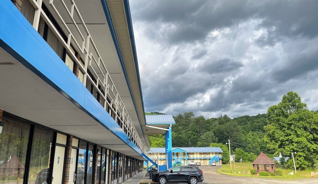 Mountain Empire Motel