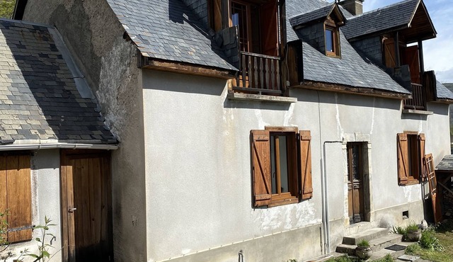 Mountain family home in Les Agudes