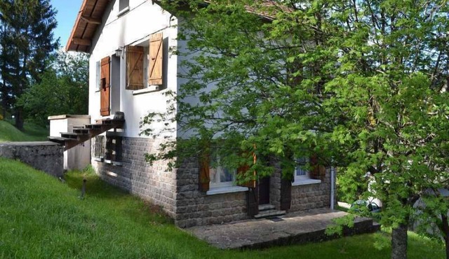 MOUNTAIN CHALET BETWEEN LOZERE AND ARDECHE FOR 8 PEOPLE
