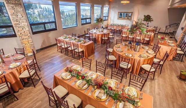 Mountain Getaway: 3 Family-friendly Villa + Pools, & Scenic Views
