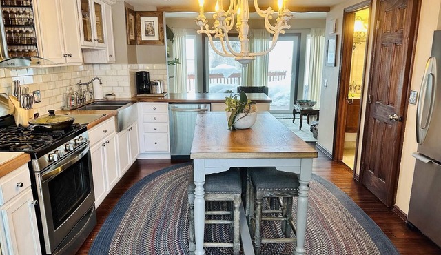 Mountain Getaway. Beautiful 3 bedroom, 2.5 bathrooms in Park City, UT.