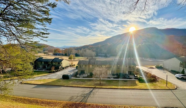 Mountain Getaway | Pools, Trails & More!