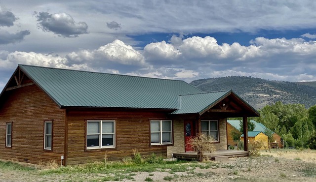 Mountain Getaway Summer Escape