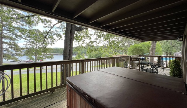 Mountain Harbor Lodge cottage on Lake Ouachita by RedAwning