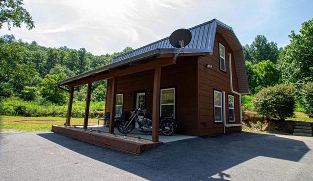 Mountain Haven Dragon's Nest Cabin