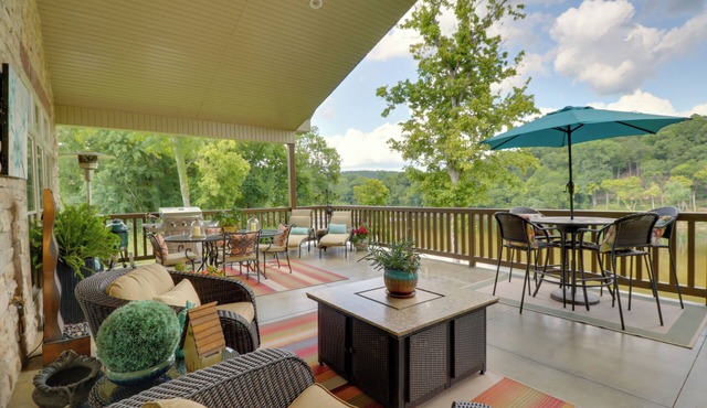 Mountain Home Gem on River! 0.4 Mi to Boat Launch