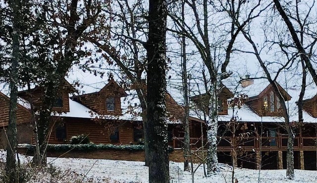 Mountain Home overlooking the White River, Boston Mountains & Valley.
