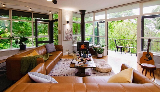 Mountain Home Retreat In The Dandenongs