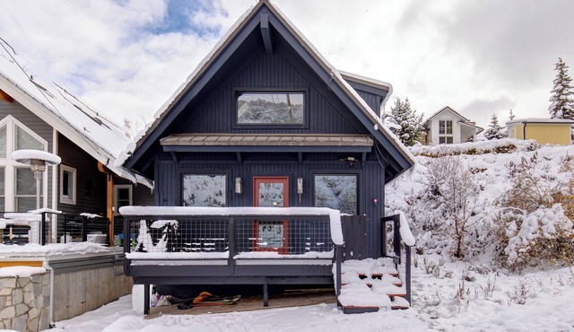 Mountain home walking distance to Old Town, PCMR