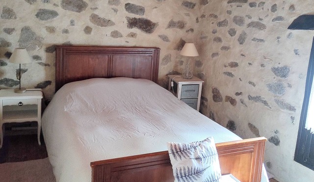 Mountain house at 1100m. altitude in a natural environment
