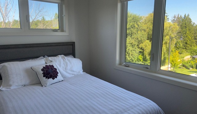 Mountain House Penthouse level, 3 bedroom 2.5 bathroom, Hot and warm pools.
