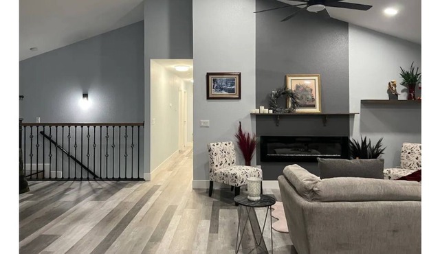 Mountain house with a view near wineries