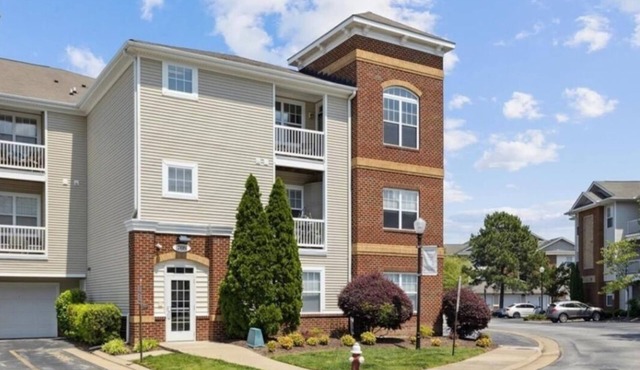 Mountain Jade Garden Condo Resort 2 bed 2 bath near Newport News City Center