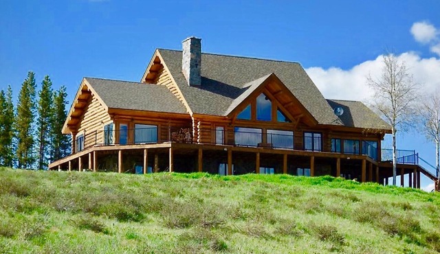 Mountain Lake Lodge - Scenic, Spacious, and Cozy