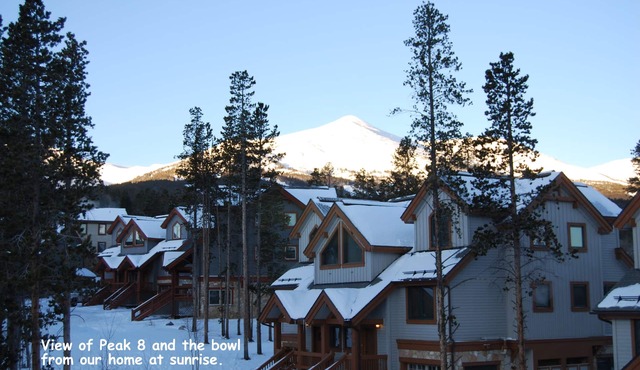 Mountain Living at its Finest! Ski-In-and-Out, nPvt Hort Tub, Jacuzzi, Sleeps 9