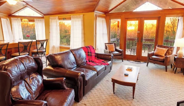 Mountain Lodge- Fallingwater/Ohiopyle/State Parks