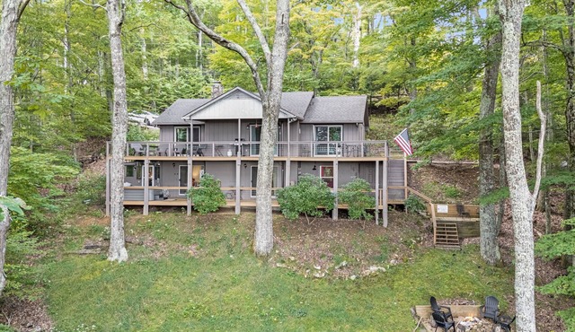 Mountain Magic in the Wolf Laurel Community