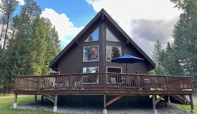 Mountain Mama - Cozy Cabin Close to Glacier Park