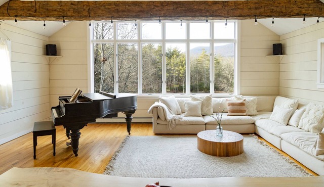 Mountain Modern Barn