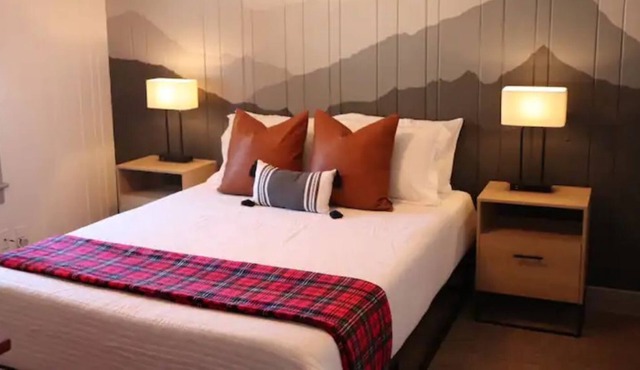 MOUNTAIN MODERN CABIN