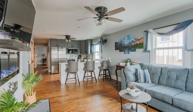 Mountain Oasis: NEW Fishersville Apartment
